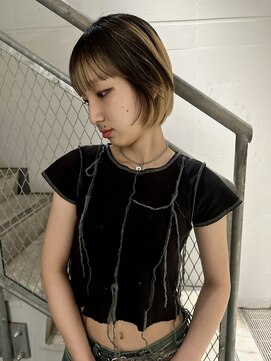 カート バイ デコ(Kurt by DECO) 【ERIKA】丸みショートボブ