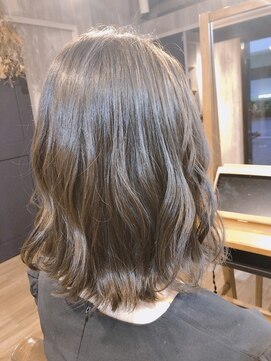 レイ 津田沼(Lei) ボブ/前髪/こなれミディ/オリーブベージュ/ウェーブパーマ/韓国