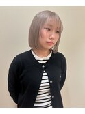 ボブ/ブルージュ/ベージュカラー/ブリーチ/ダブルカラー/原宿