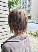 透明感グレージュカラー×外ハネ
