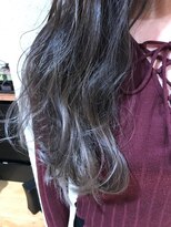 ヘアサロン アティリー(Hair Salon Attirer)&nbsp;西梅田/ボブ/グレーベージュ/白髪ぼかし/ハイライト/ベージュ