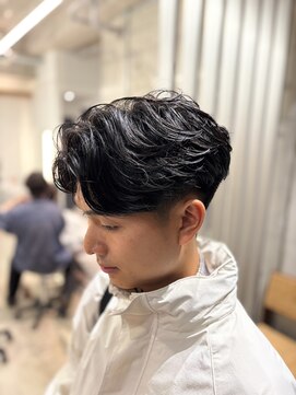 フィルムス 横浜(FILMS) 曲がる縮毛矯正/フェザーパーマ/毛流れパーマ/横浜