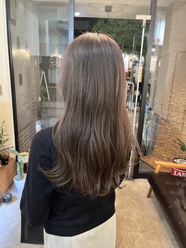 メール(mer) 透明感ブラウン