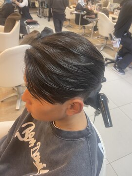 ニューヨークニューヨーク 桂店(NYNY) 曲がる縮毛矯正刈り上げセンターパート