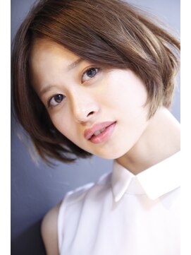 ブーケ(BOUQUET) ノーブルショート　黒髪　大人可愛い　ボブ　前下がり