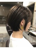 ショートボブ