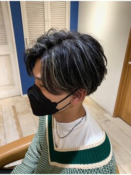 アース オーセンティック 三鷹店(EARTH Authentic) メッシュハイライト