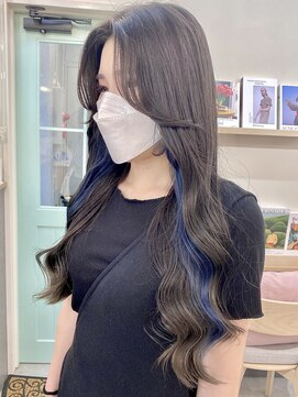 ラヴィエール(LAVIERE by R-EVOLUT) ハイライト/ケアブリーチ/レイヤーカット/髪質改善【柏/柏駅】