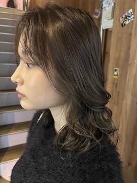 アヴァンス 天王寺店(AVANCE.) インナーカラー×ミルクティーベージュ