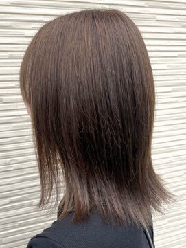 トゥルートラストトロワー 須玉店(True Trust trois) 大人可愛い20代30代40代 切りっぱなし外ハネボブ ブラウンカラー