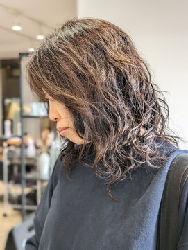 ケーオーエスビューティー(K O S beauty) ロングパーマヘア!