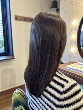 エルサフィロ キタハマ(el zafiro kitahama) 20×30×40代×透明感×髪質改善×抗酸化×ネイビー×グレージュ