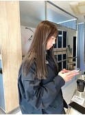 柔かいオリーブベージュ