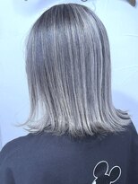 ブレイズヘアー(BLAZEhair)&nbsp;【白髪抹殺】脱白髪染めホワイトバレイヤージュ×ブリーチ２回