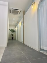 リラ(Lila)&nbsp;Lila ネイル