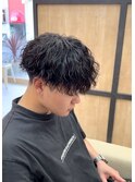 ツイストスパイラルマッシュツーブロック刈り上げ
