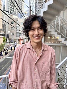 サイズ(cyez) ゆるめパーマで色気を