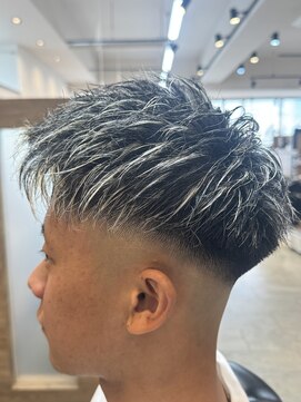 レオン 読谷店(LEON) メッシュフェード