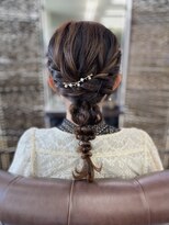 オウルヘアー(Owl hair) 編みおろしアレンジ/セミロング/結婚式アレンジ