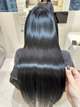 エミュスト(Emuest) 濃度5倍髪質改善トリートメント髪質改善/髪質改善トリートメント