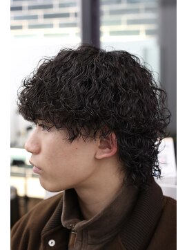 リスター(ReStar) 心斎橋ツイストスパイラルパーマ波巻きフェザーマッシュ