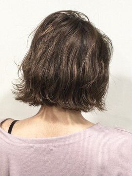 ヴィスト バイ レボ(VIST by REVO) 骨格補正小顔カット 40【VIST ホシノショウタ】