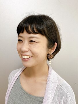 ピエドプールポッシュ(PiED DE POULE POCHE) 柔らかニュアンスパーマ×短めバングボブ