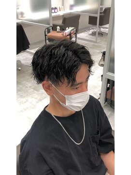 キートス(Kiitos) センターパートvマッシュランダムツイスパ