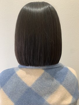 ハブ(hub) 【天神今泉】切りっぱなしボブ