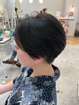 ロミー 本厚木(ROMMY.) 黒髪ハンサムショート/刈り上げ/オール世代おすすめ/ROMMY.