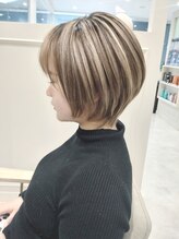 ハイストリートヘア(High street Hair) ソフトバレイヤージュを使って、大人のほんのり派手髪