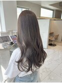 <入佐ひなの>ブリーチなしダブルカラーで叶うオリーブグレージュ