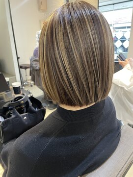 ザセントラル トヨス(THE CENTRAL) 3Dハイライトカラー