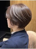 ショートボブ