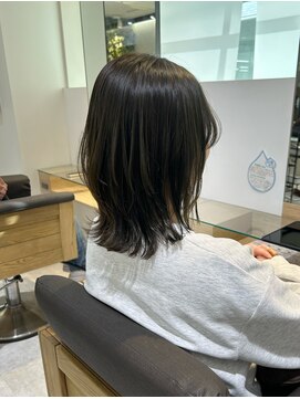 ルディー バイ ヘアーポケット(rudii by HAIR POCKET) オリーブベージュカラー