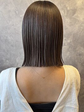 ザ ラブズ ラフズ ヘアー 本店(the loves laughs hair) ミディアムグレージュ/切りっぱなしボブ