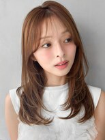 キリ 表参道(kyli)&nbsp;斜めバングエアリーカール前髪モテ髪外ハネボブくびれヘア