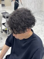 シーン(scene)&nbsp;波巻きパーマ×スパイラルパーマ×センターパート【広島】