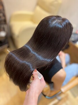 アロマ ヘアー ルーム 新宿3号店(AROMA hair room) 髪質改善ストレート/ダークブラウンツヤロング/縮毛矯正/艶髪