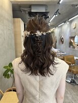 バド(bado)&nbsp;ヘアセット/お呼ばれヘア/パーティーヘア/カチモリヘア