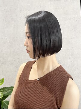 サクラ オモテサンドウ(SAKURA) 美髪矯正で作る切りっぱなしボブ 乾かすだけ 髪質改善 表参道