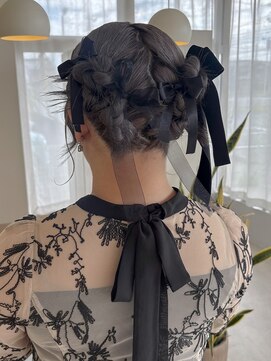 ユートゥイーズ つくば(U too e's) ヘアセット ツインアレンジ