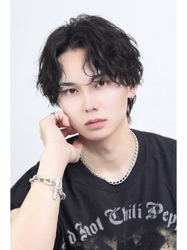 リップス 吉祥寺店 (LIPPS) 波巻きツイストスパイラルセンターパートウルフ