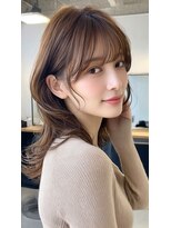 レス(Les.)&nbsp;ミディアムレイヤーバタフライカットハッシュカットダークグレー