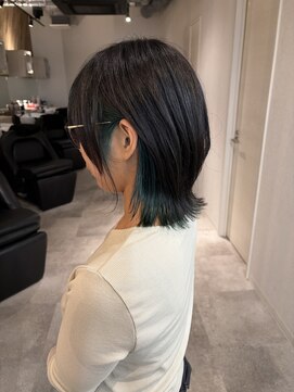 アイリー 名古屋(A/LEE) ウルフカット/インナーカラー/ブルージュ