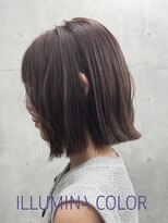 ティー(t .)&nbsp;イルミナカラー/チャコールブラウン/切りっぱなしボブ