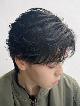 ミヤビ(MIYAVI) 束間フェザーショート