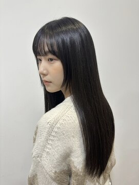 ヘアースタジオ ゼン カロン(Hair studio Zen kalon) ダークアッシュ/レイヤーカット/20代/30代/40代/50代/シースルー