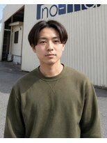 ノーマ(no-ma)&nbsp;【センターパート】直毛・毛流れが出にくい方に
