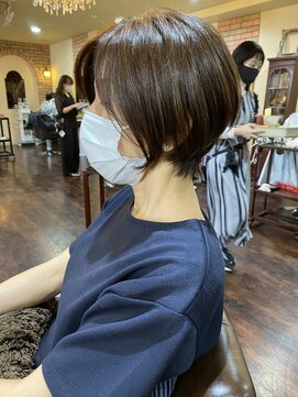 フェイバー 赤坂店(FAVOR) 大人可愛い丸みショートボブ☆
